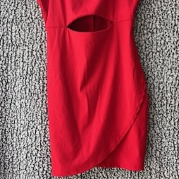 VIDUSSA Red Spaghetti Strap Open Midriff Mini Dress - Picture 2 of 9